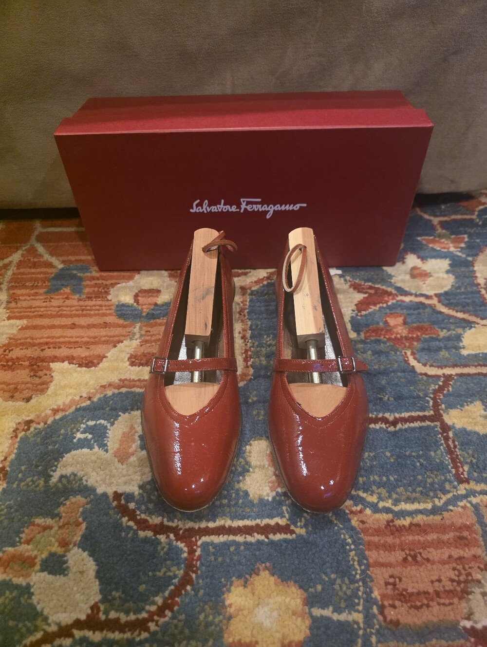 Salvatore Ferragamo Mary Jane - Picture 2 of 7